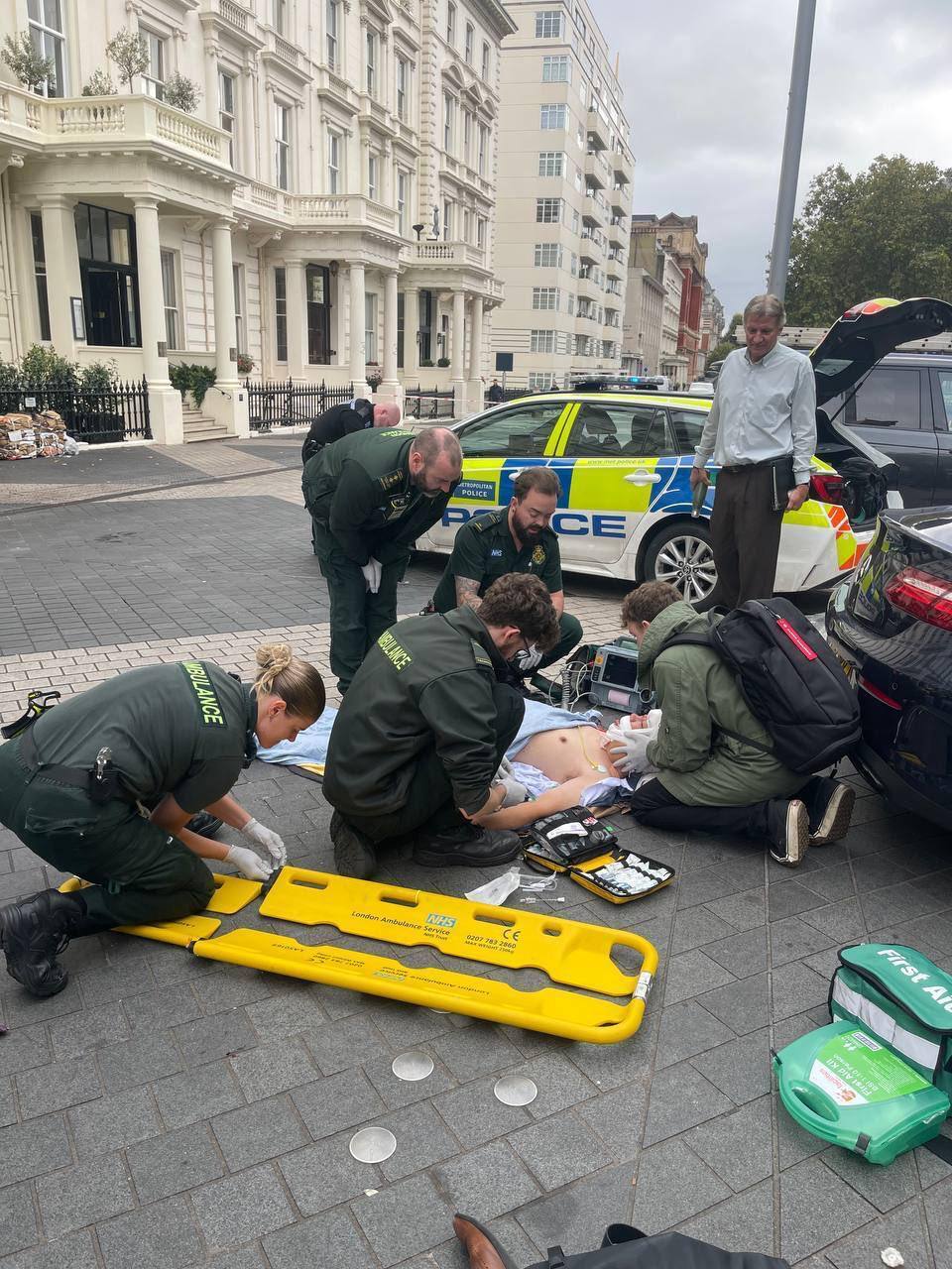 Медики Третього армійського корпусу врятували життя чоловіку під час відпустки в Лондоні