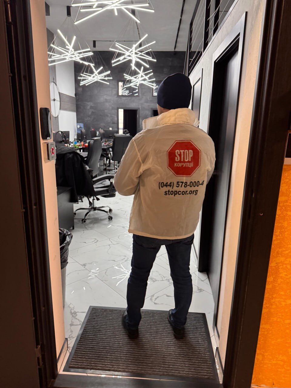 Расследователи СтопКора на месте происшествия