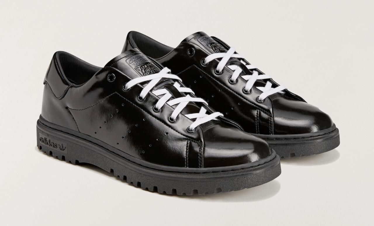 Adidas и ''Губка Боб'': компания выпустила розовые кроссовки в честь Патрика Стара