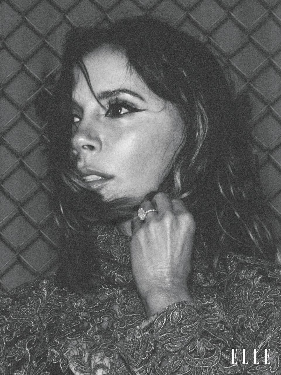 Неделя глянца: Мескал, Гилтон, Бекхэм, Сайрус, Карпентер и Элорди в новых фотосессиях