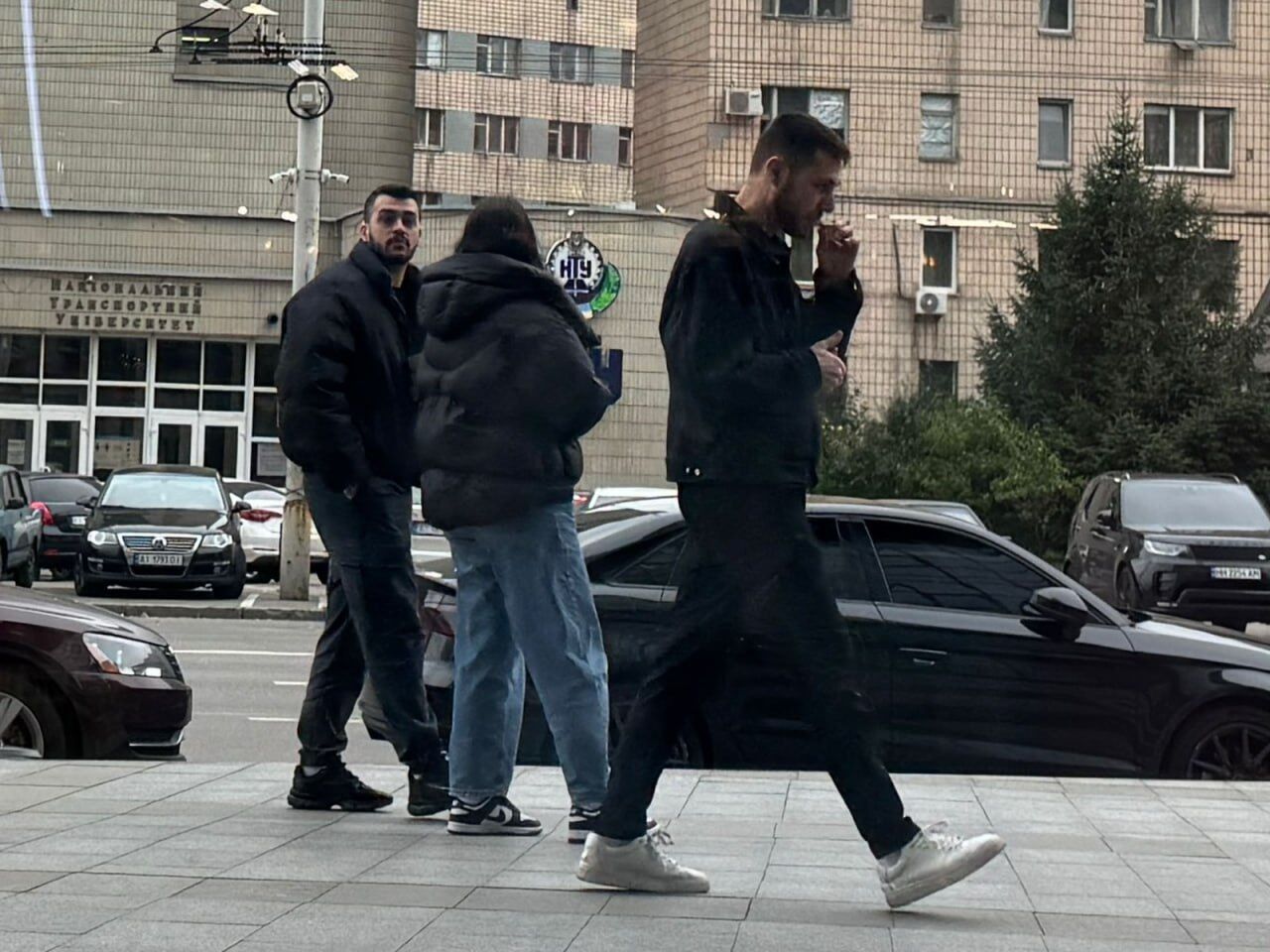 Аферисты в элитном ЖК: полиция и журналисты разоблачили мошеннический колл-центр в ''Новопечерскій вежі''