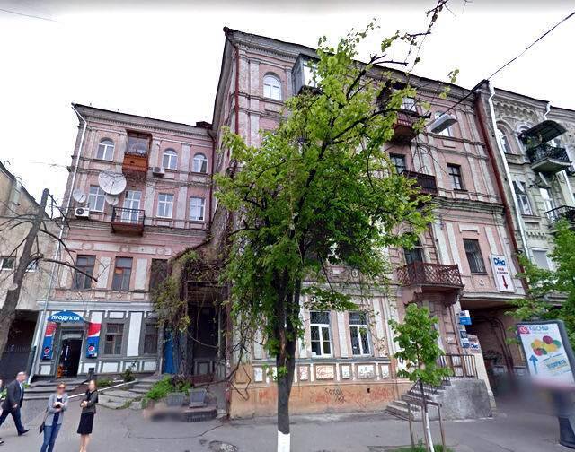 В центре Киева уничтожили фасад исторического здания архитектора Шиле, построенного в 1877 году