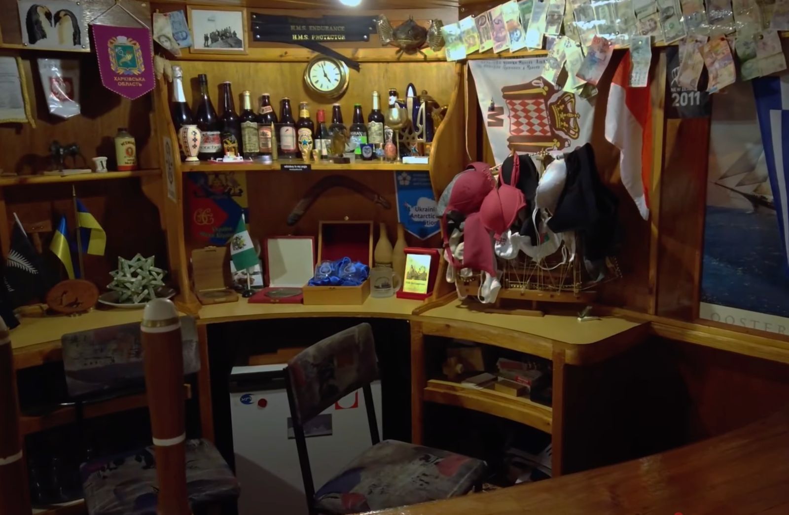 Найпівденніший бар Антарктики