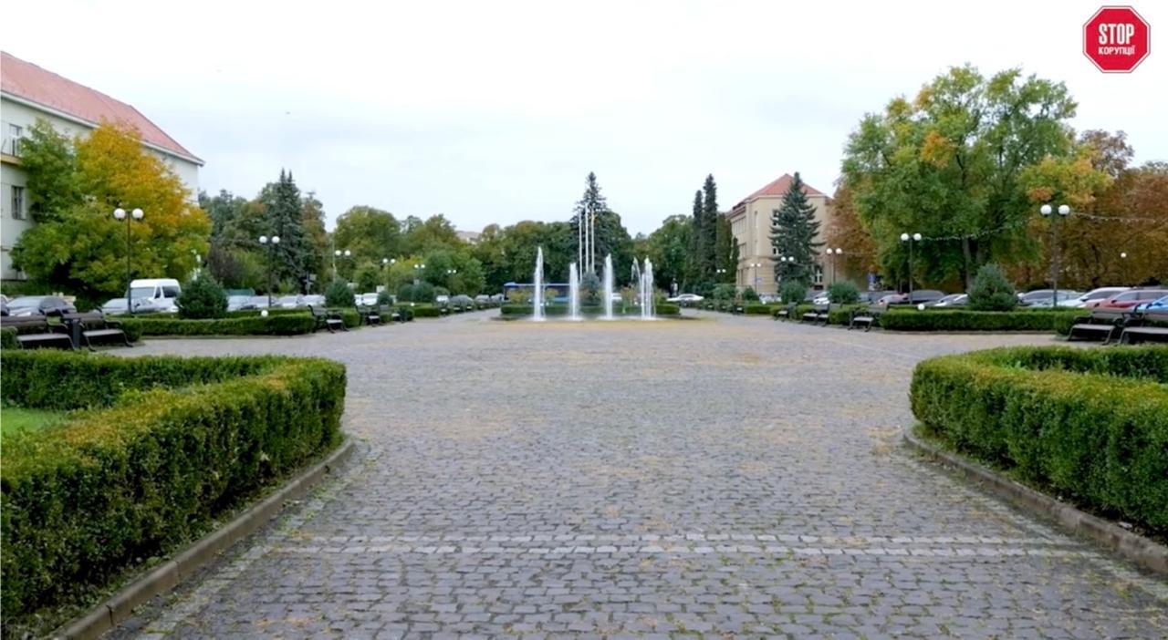 Елітна ділянка за безцінь: мешканці Ужгорода проти забудови ''Домінус Старк'' — розслідування 