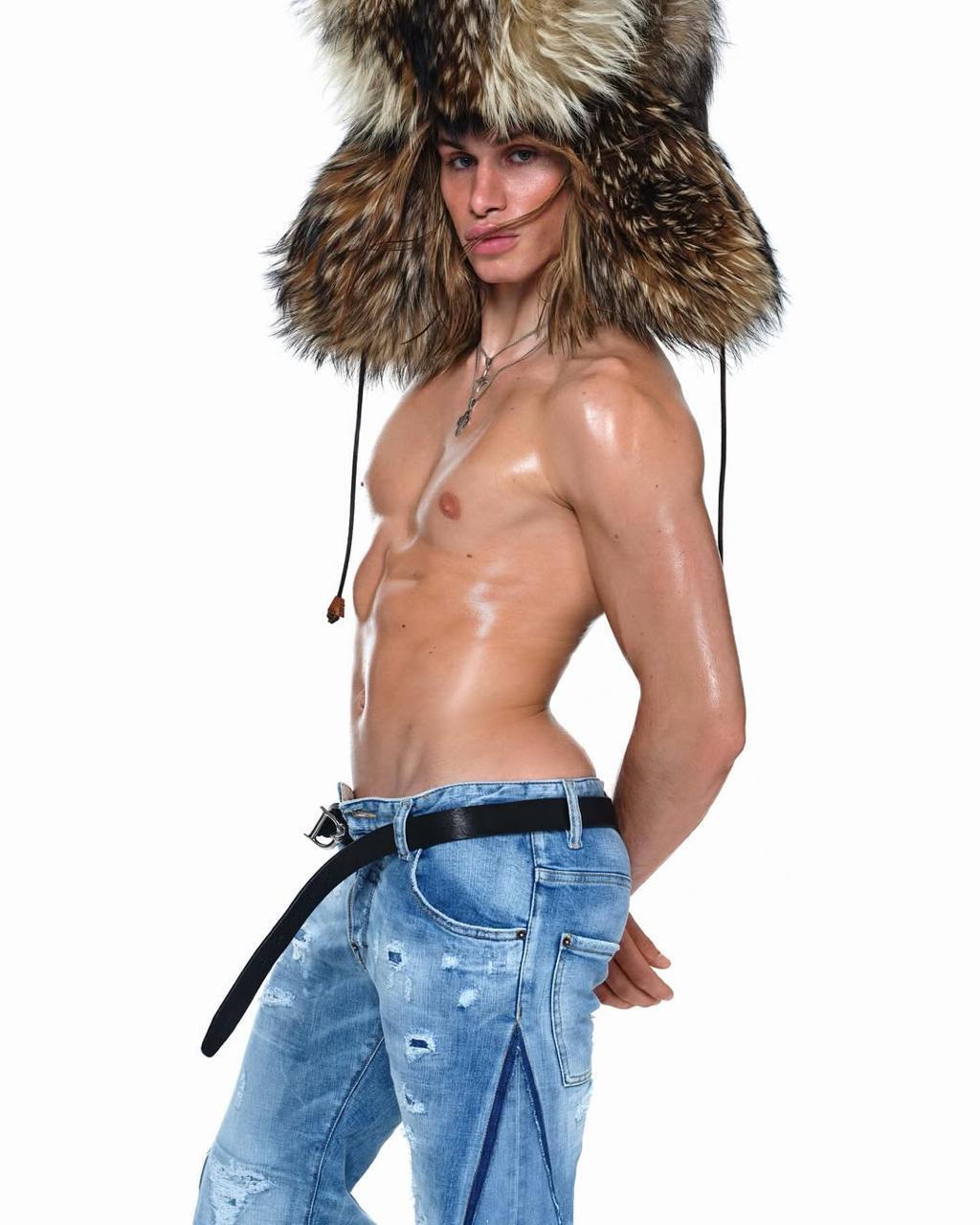 Украинский бренд BETTTER объединился с итальянским DSQUARED2 для новой коллекции