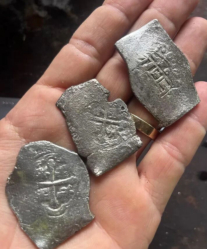 У Флориды дайверы наткнулись на клад стоимостью миллион долларов