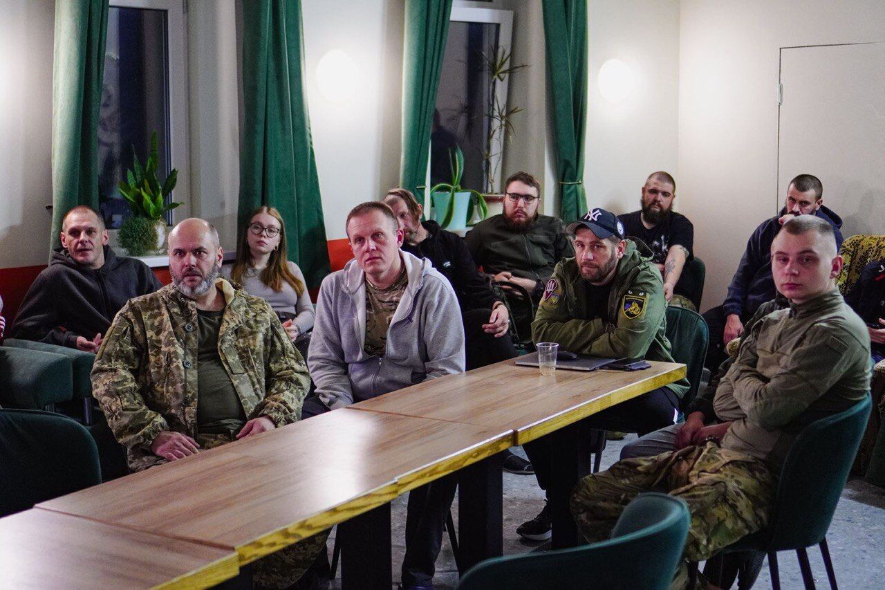 Ветераны и военные получили возможность получить ИТ-образование благодаря проекту фонда ''Надежда''