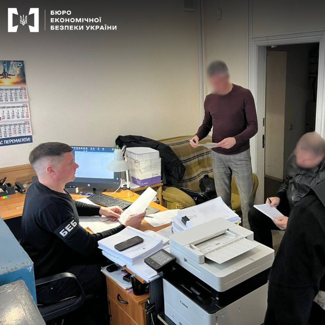 В Полтаве чиновники украли 5,4 миллиона на технике для ВСУ