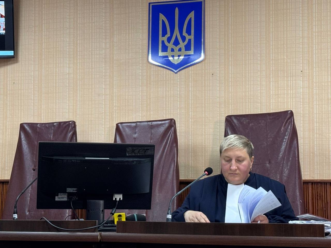 Судове засідання довжиною в день: на Чернігівщині обирають запобіжний захід місцевому ''олігарху'' Кауфману