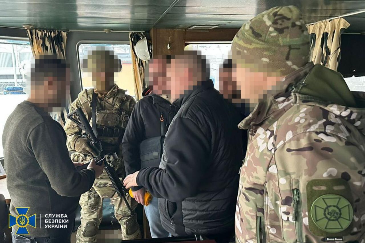 В Одесі арештовано російське судно ''тіньового флоту'', яке вивозило українське зерно з окупованого Криму