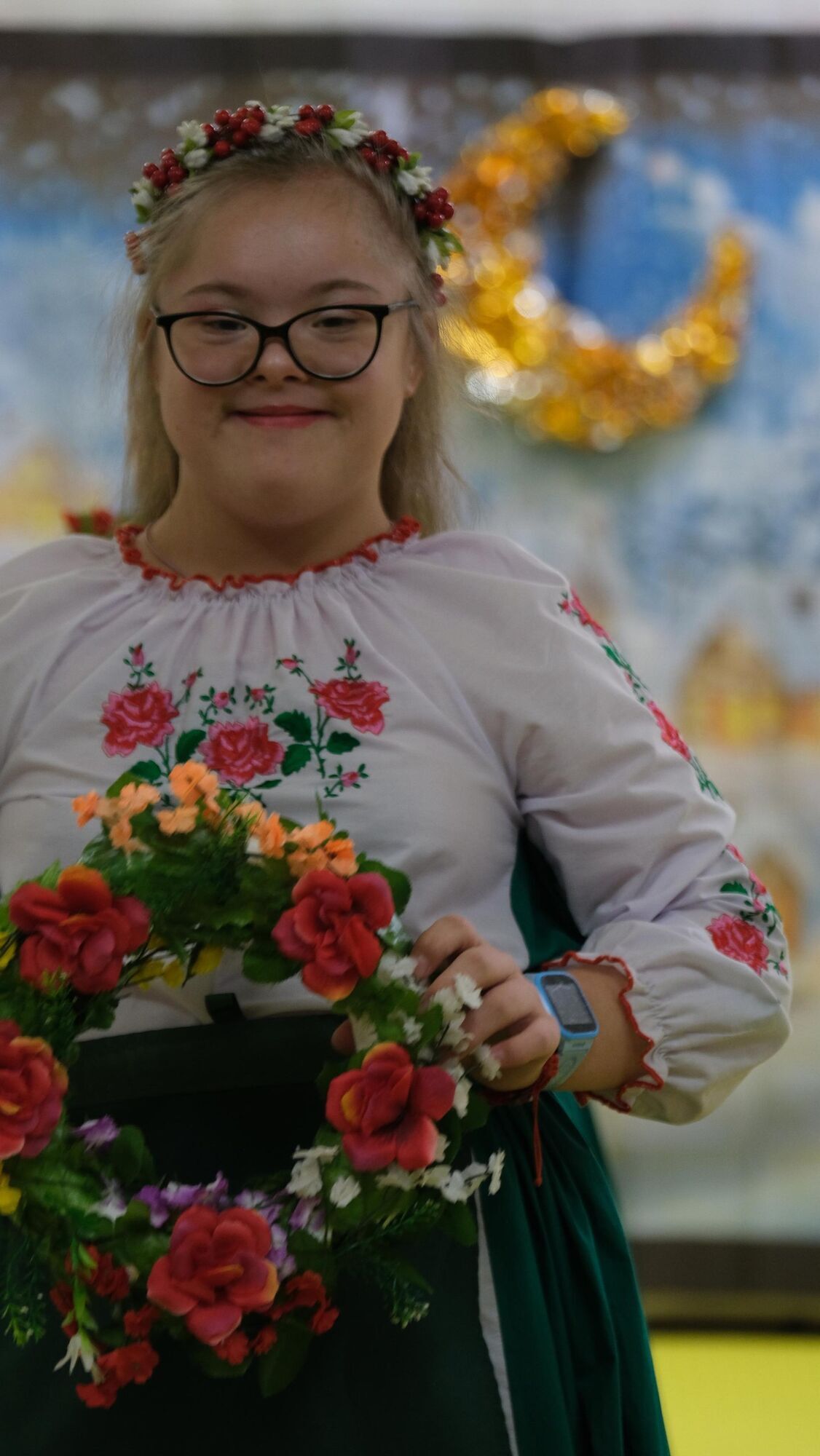 В Киеве состоялась уникальная ''рождественская'' премьера: спектакль по Гоголю от детей с особыми потребностями