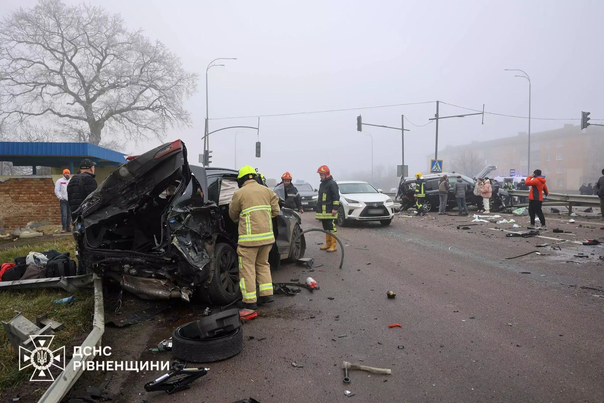 Біля Рівного сталася аварія з вісьмома авто