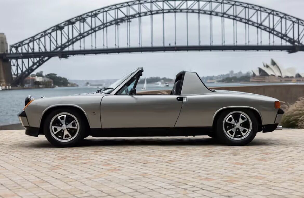 Единственный в мире Porsche 914 с реставрацией на заводе выставлен на продажу