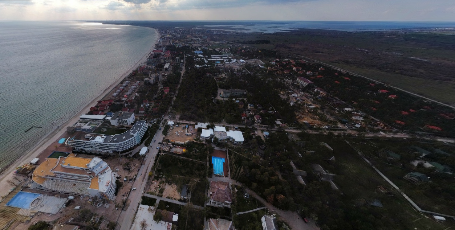 У семьи Семчуков есть участок и имение в Коблево