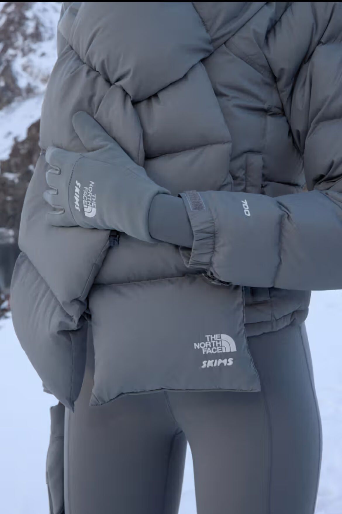 The North Face и SKIMS представили вторую зимнюю коллекцию с детской одеждой и новыми цветами