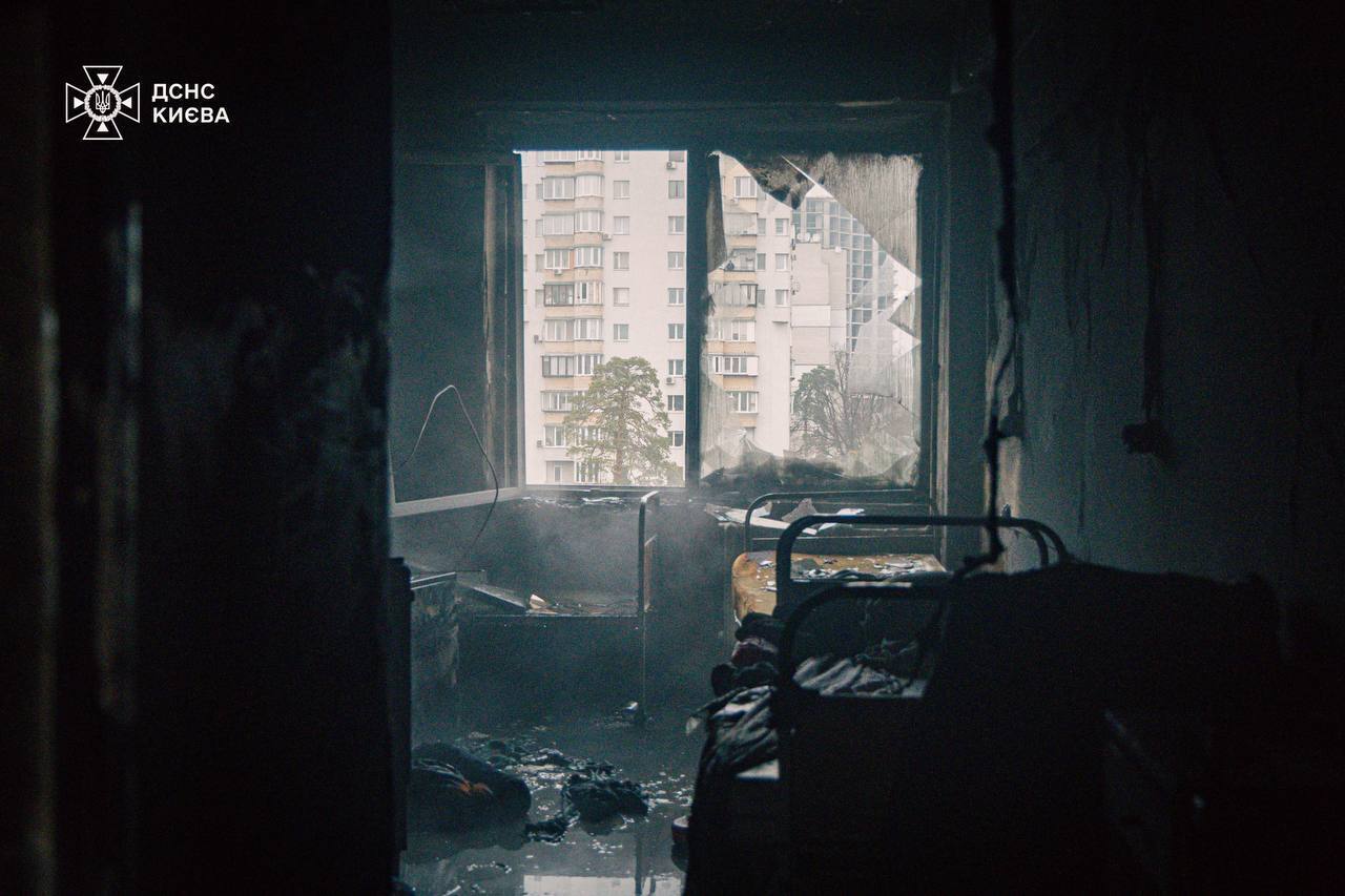 ГСЧС Киева ликвидировала пожар в реанимации: эвакуированы 6 человек