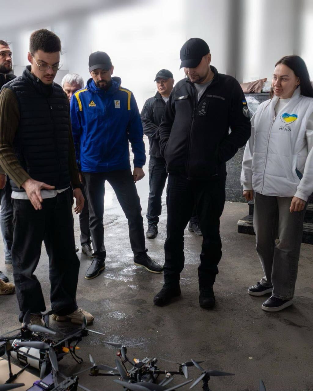 Українські розвідники отримали РЕБ-системи, дрони та Starlink для фронту