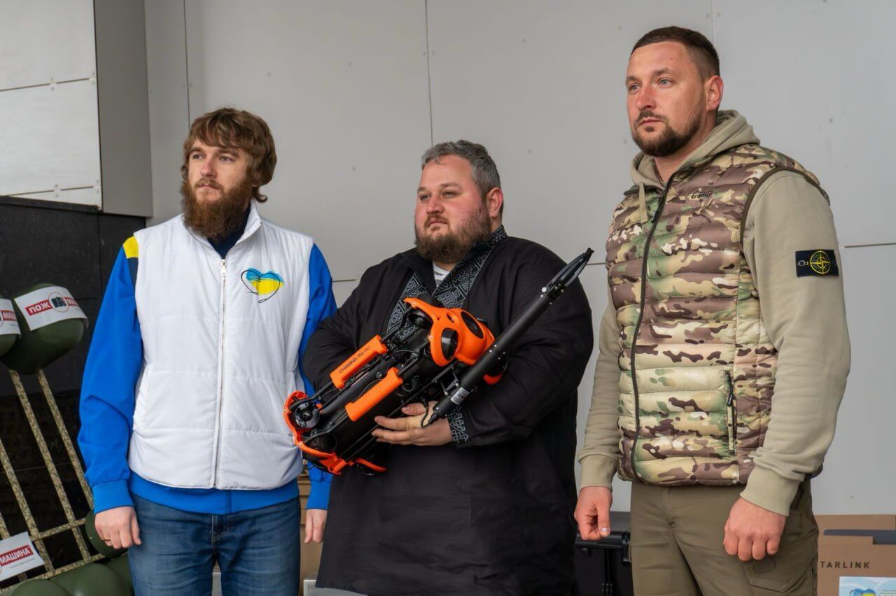 Українські розвідники отримали РЕБ-системи, дрони та Starlink для фронту