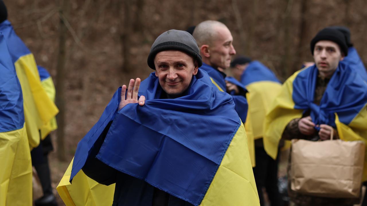 197 украинских защитников вернулись домой