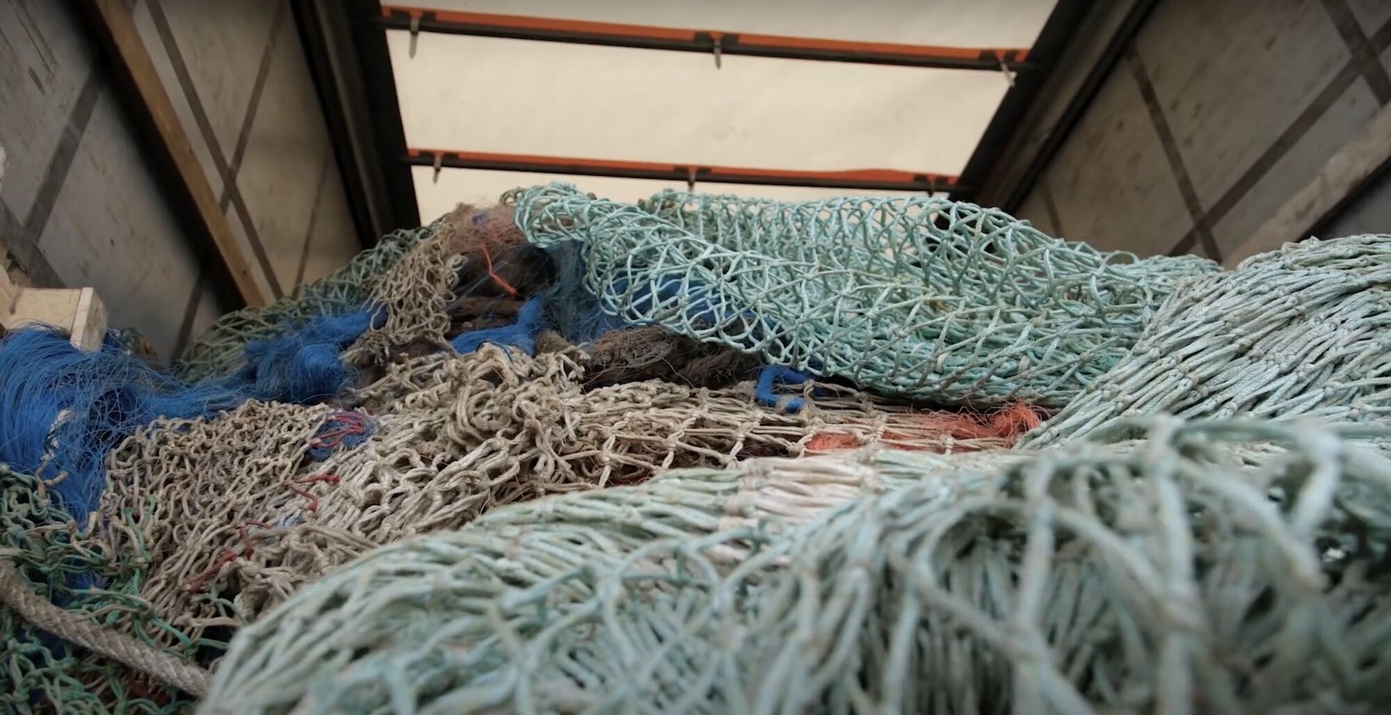 Життєво необхідний вантаж доставлений завдяки спільним зусиллям трьох організацій та партнерів