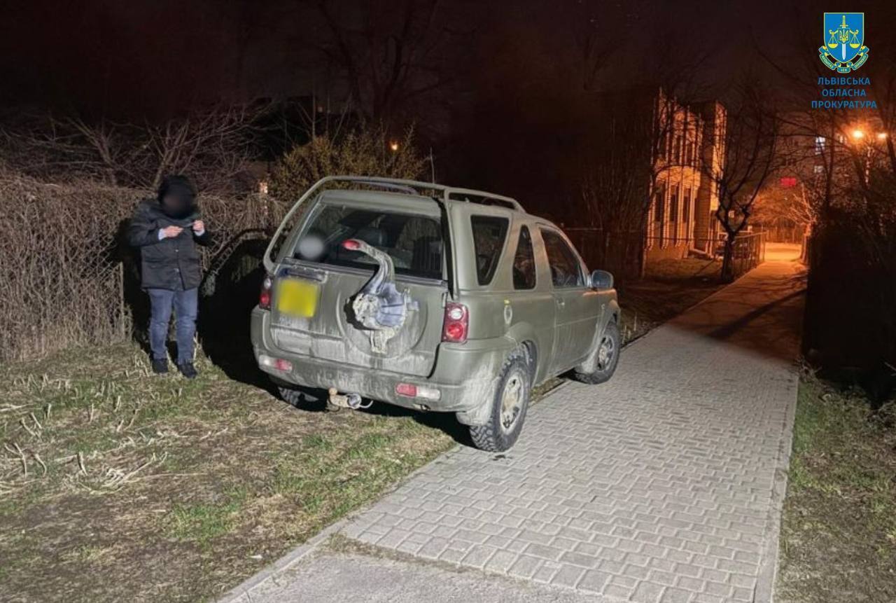 Во Львове задержаны два диверсанта, которые планировали взорвать авто военных