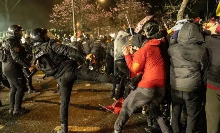 Турцию охватили самые массовые протесты против Эрдогана: 2,2 миллиона человек на улицах