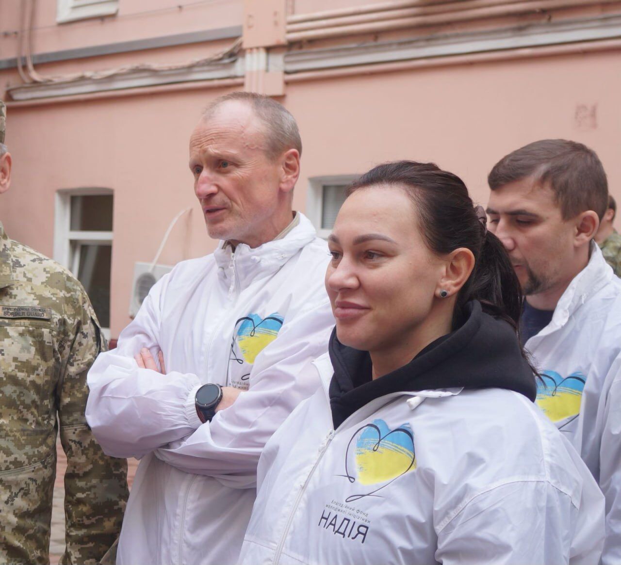 Валерий Дубиль, Вита Присяжнюк, БФ молодежной инициативы ''Надежда'' с партнером Алексеем Омельяненко оснащает технику РЭБ-защитой ''Апостол'' для спасения жизни военных