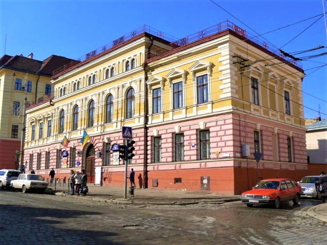 Черновицкий кукольный театр