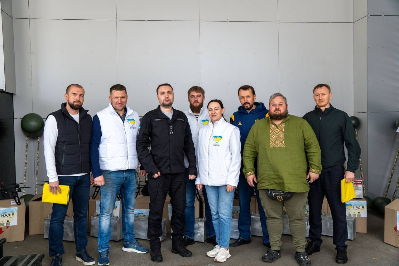 Фонд ''Надежда'' оперативно передал средства защиты и связи разведчикам