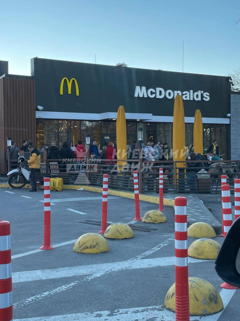 Ажиотаж в McDonald's: украинцы штурмуют рестораны по уникальным фигуркам