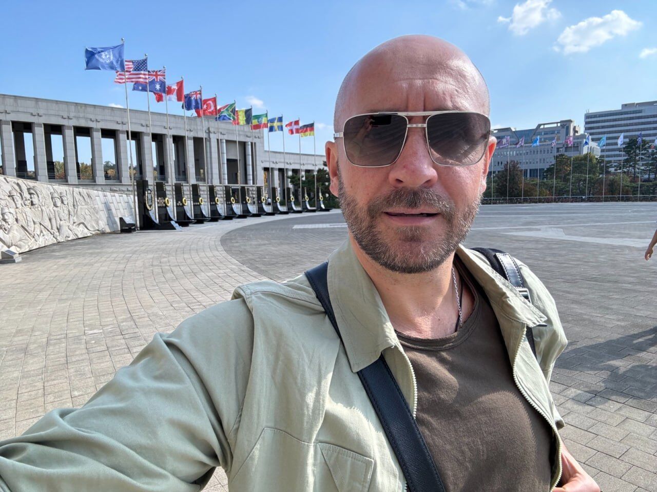 Фото с места события: Роман Бочкала во время путешествия в Сеул
