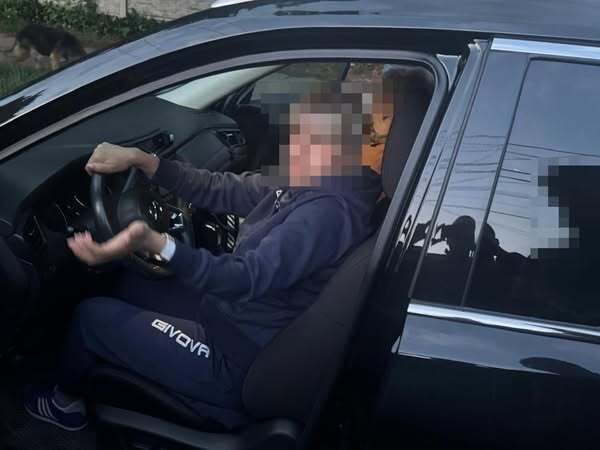 Замість карт — нелегальні маршрути: вчителька географії організувала схему переправлення ухилянтів через кордон