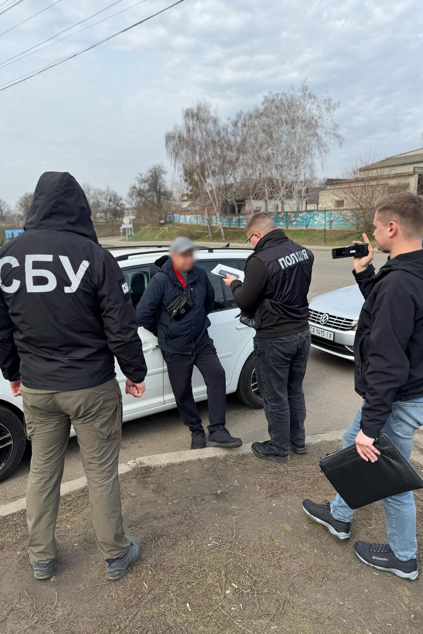 ''Инвалидность родственника'' и гастроли за границу: новые схемы избегания службы