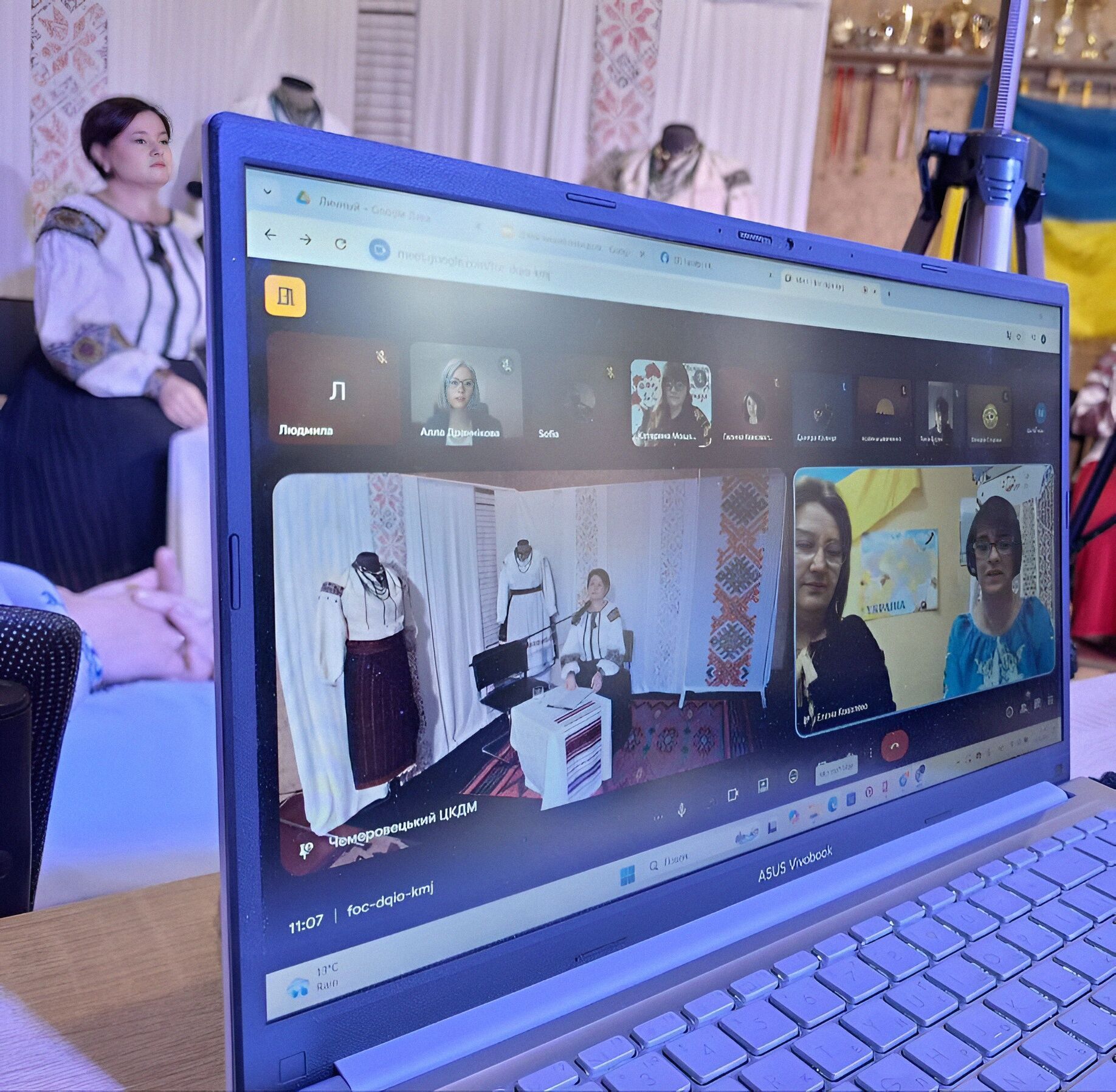 ''Код нації: Вишиванка, історія закодована в орнаменті'': стопкорівці взяли участь у заході до Всесвітнього Дня вишиванки