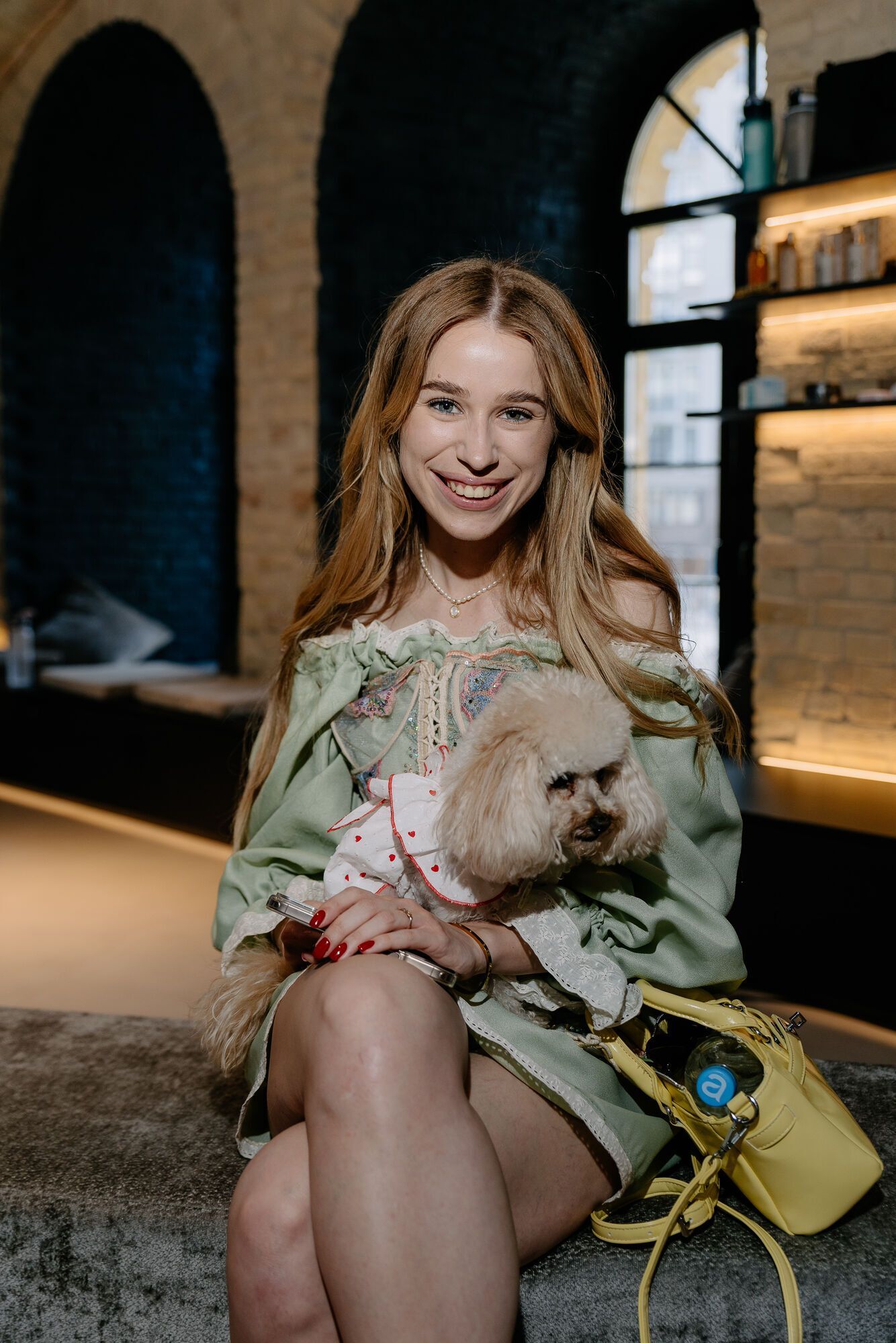 ''Нет ничего удивительного'': в фитнес-пространстве Tribe.NRG открылась новая выставка от Spasi Sohrani