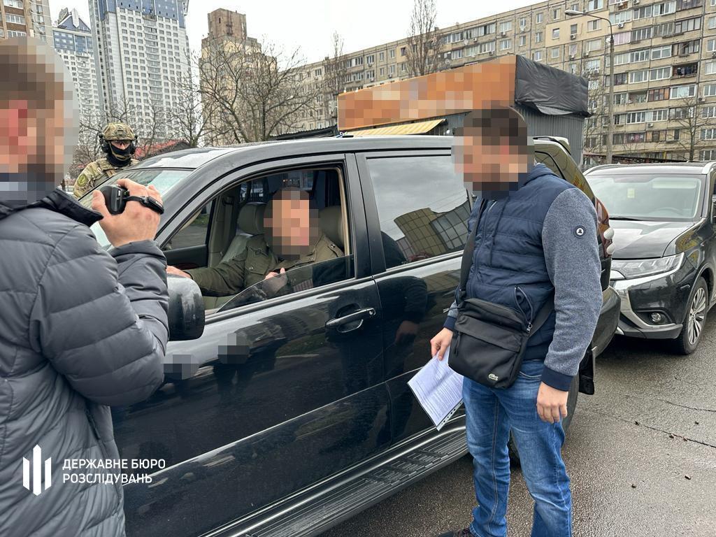 Взятка в 150 тысяч долларов: ВАКС вынес приговор заместителю председателя Федерации профсоюзов Саенко