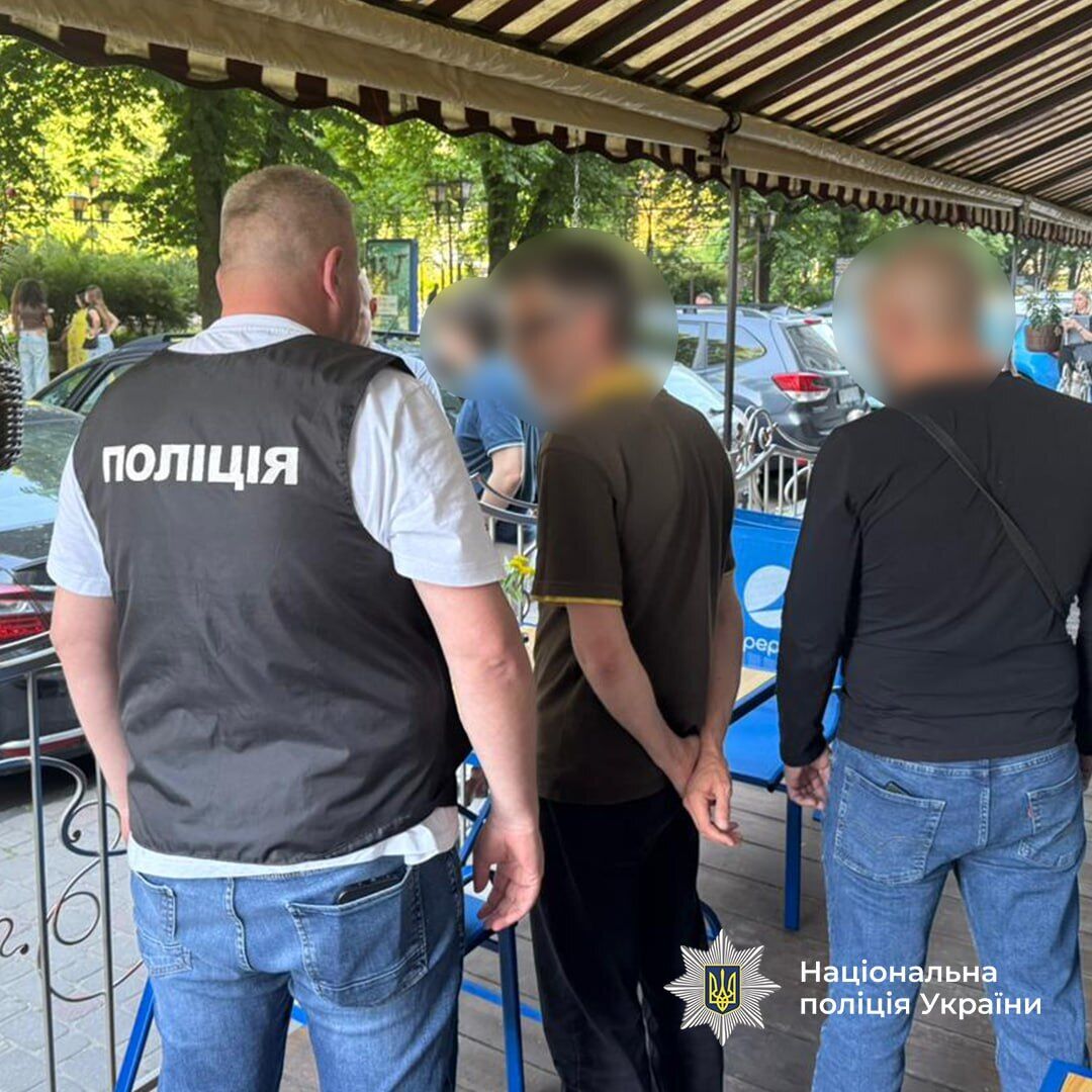 $25 000 за ''откосить'': в Украине разоблачили масштабные схемы уклонения от мобилизации