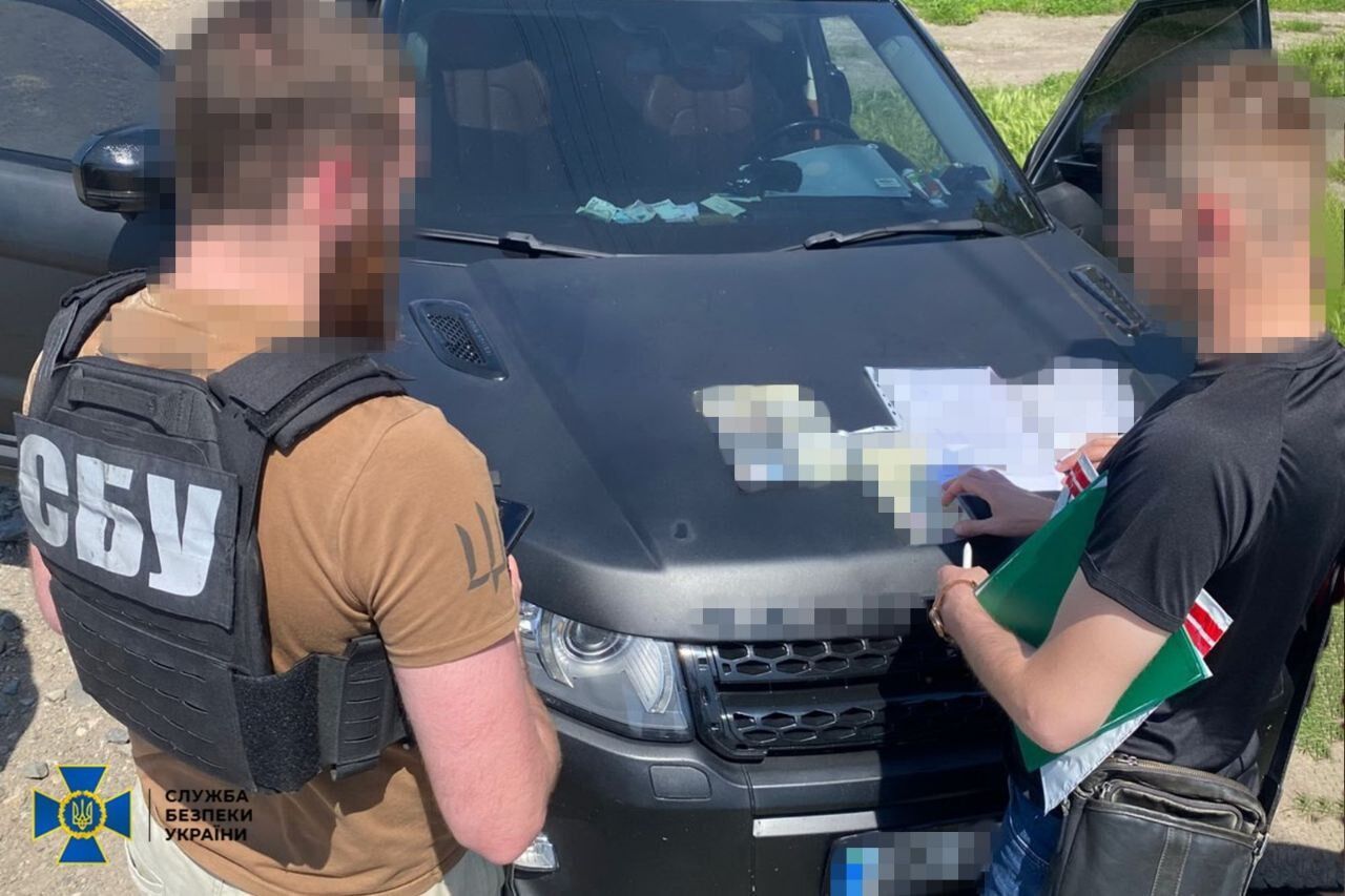 Фейкова ''Дія'' і підроблені документи: СБУ викрила схему ухилення від мобілізації
