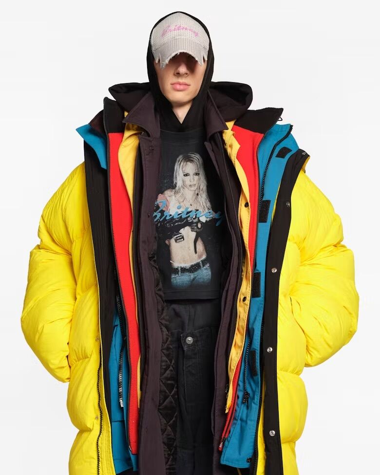 Balenciaga показал новую капсулу с Бритни Спирс и ремиксами ее хитов