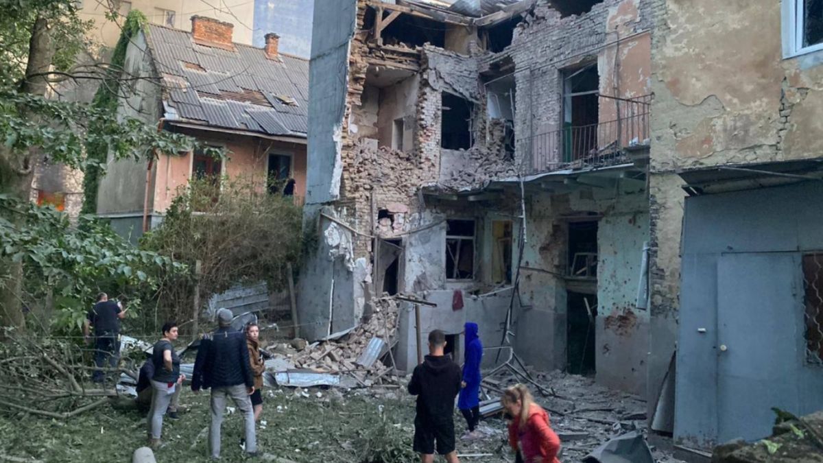 Міноборони РФ цинічно відзвітувало про удари по ''заводах оборонної промисловості'' України