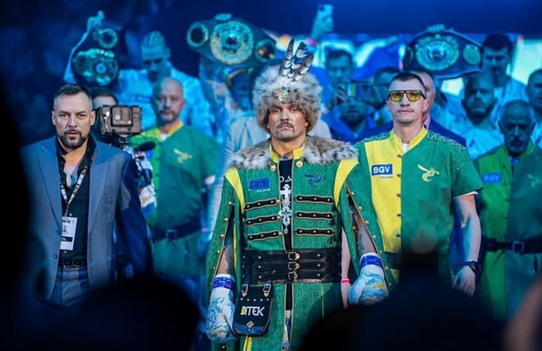 Олександр Усик в образі гетьмана