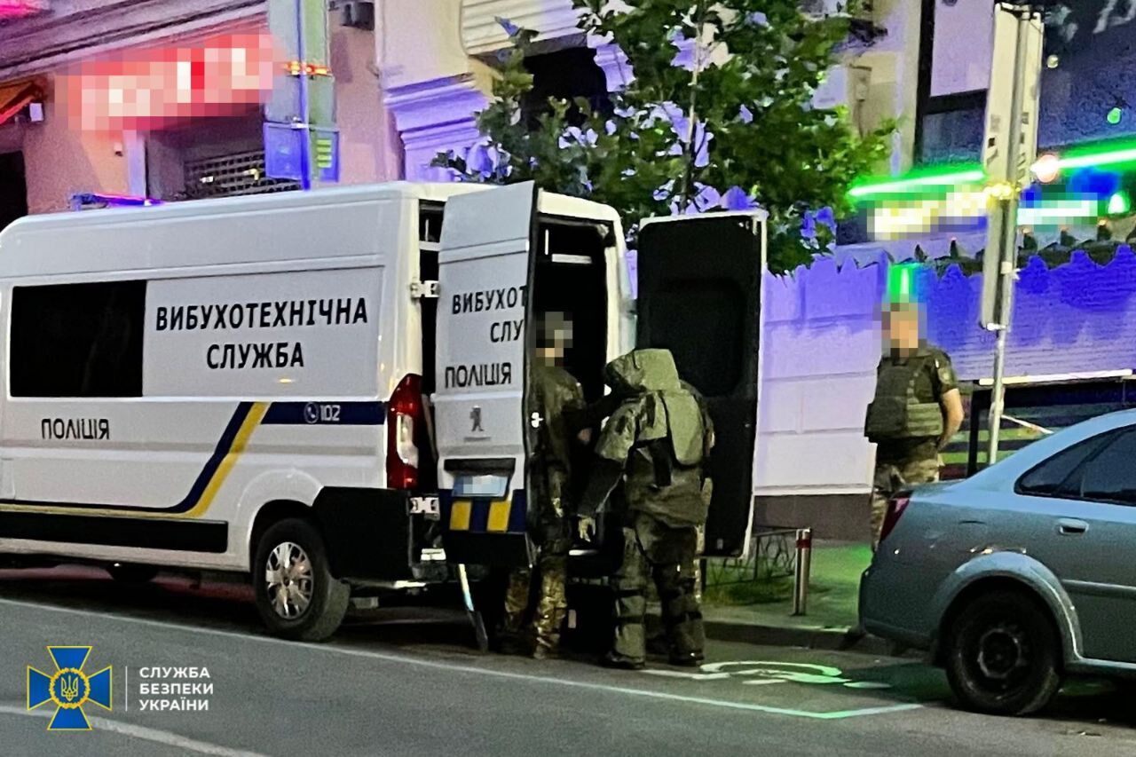 СБУ сорвала теракт в центре Киева: женщина несла взрывчатку в кафе