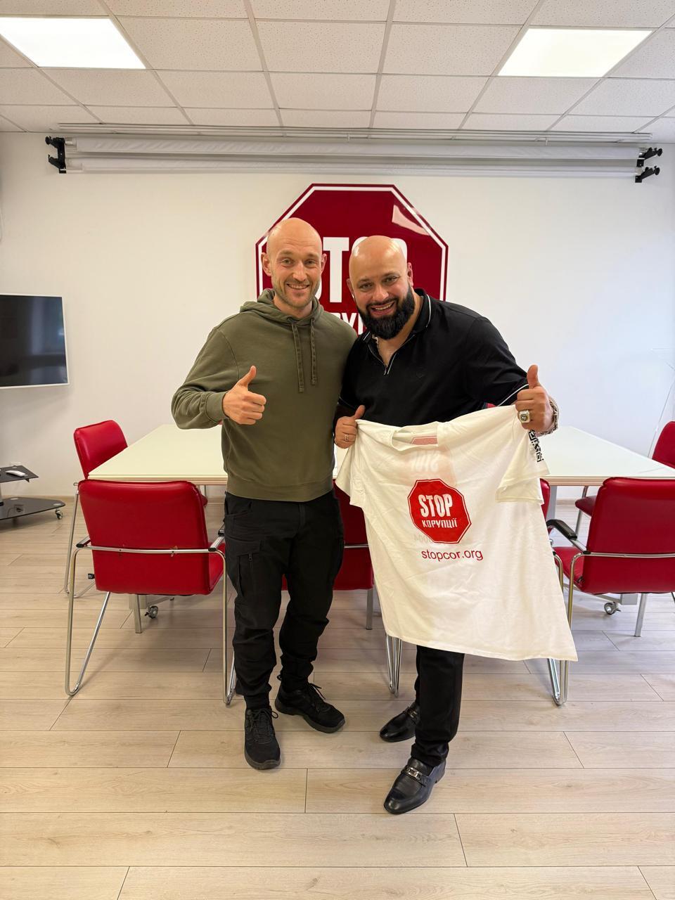 Присоединение Ивано-Франковской ячейки к ВОО ''Стоп коррупции''