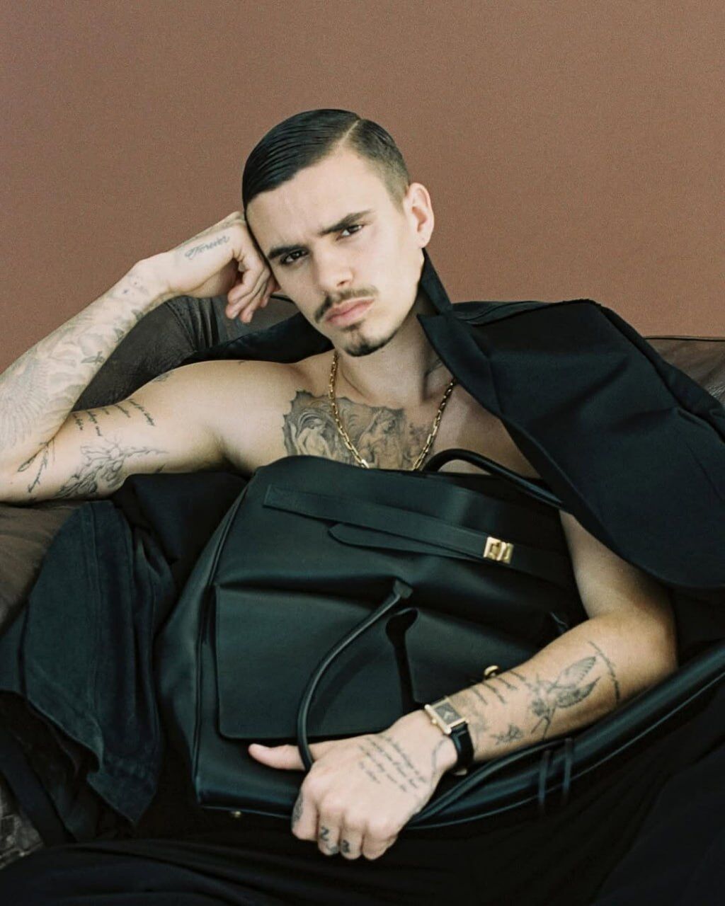 Новые обложки глянца: Doja Cat в Dolce & Gabbana, Ромео Бекхэм в Balenciaga, Lorde в Chanel