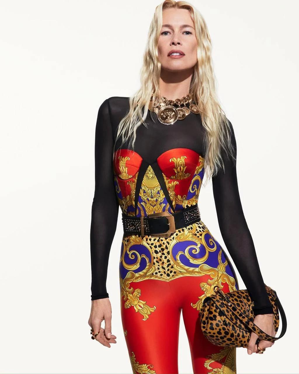 Versace показав останню колекцію Донателли перед передачею керма