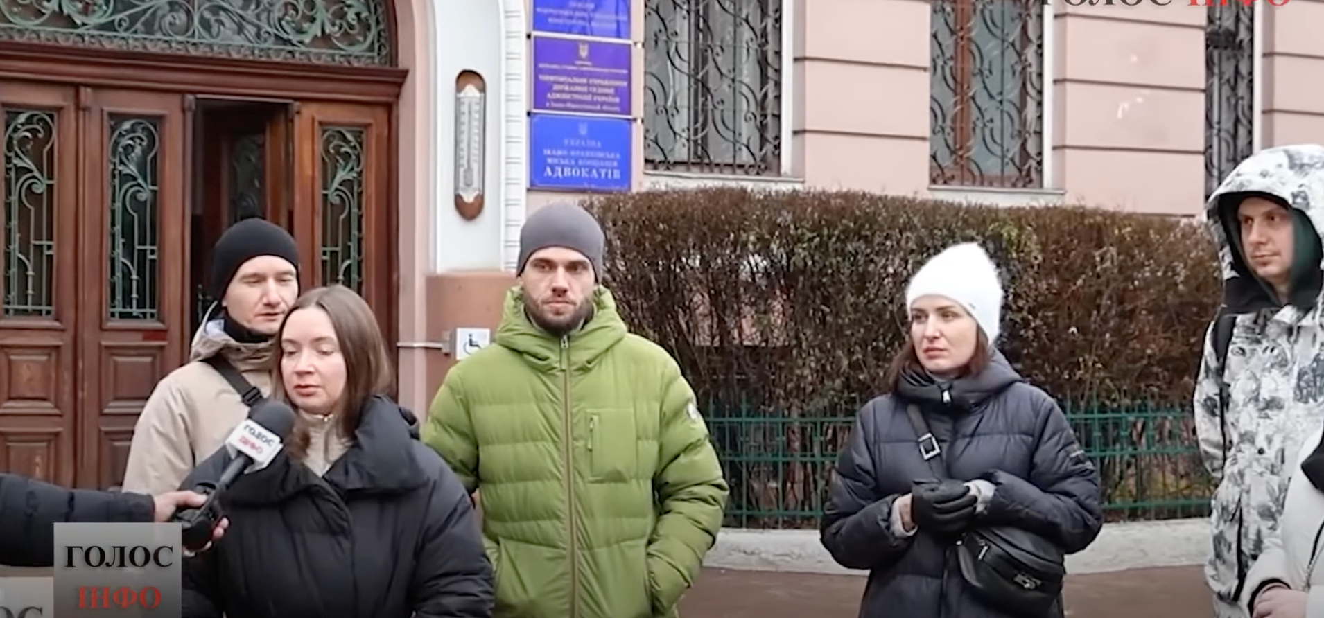 Будинок-заручник: у Франківську люди два роки без документів на квартири (ВІДЕО) 2 Мешканці будинку опинились фактично ''у заручниках'' ситуації