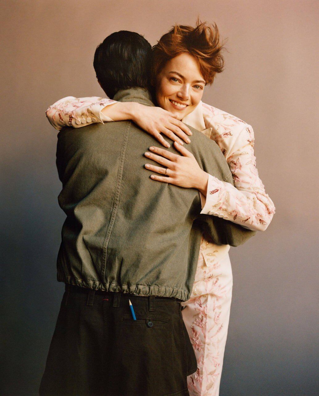 Ліндсі Лохан, Майлі Сайрус, Дженніфер Еністон та Емма Стоун — нові зіркові обкладинки світових глянців