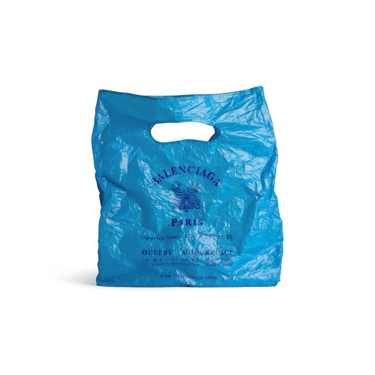 Balenciaga представила сумку за $995 у вигляді синього пластикового пакета