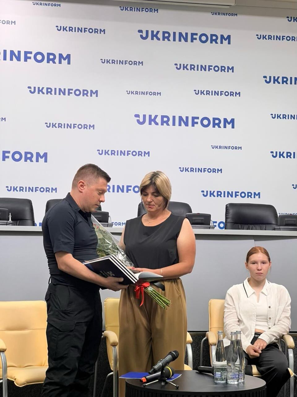 ''Небесная стража ГУИС Украины'': в Киеве презентовали книгу о павших сотрудниках службы