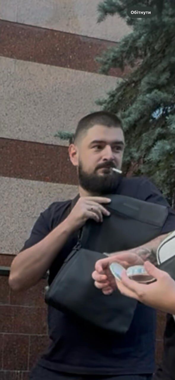 У Києві в приміщенні Торгового-промислової палати викрили шахрайський кол-центр